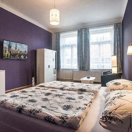 Charles IV Apartments Praha Bagian luar foto